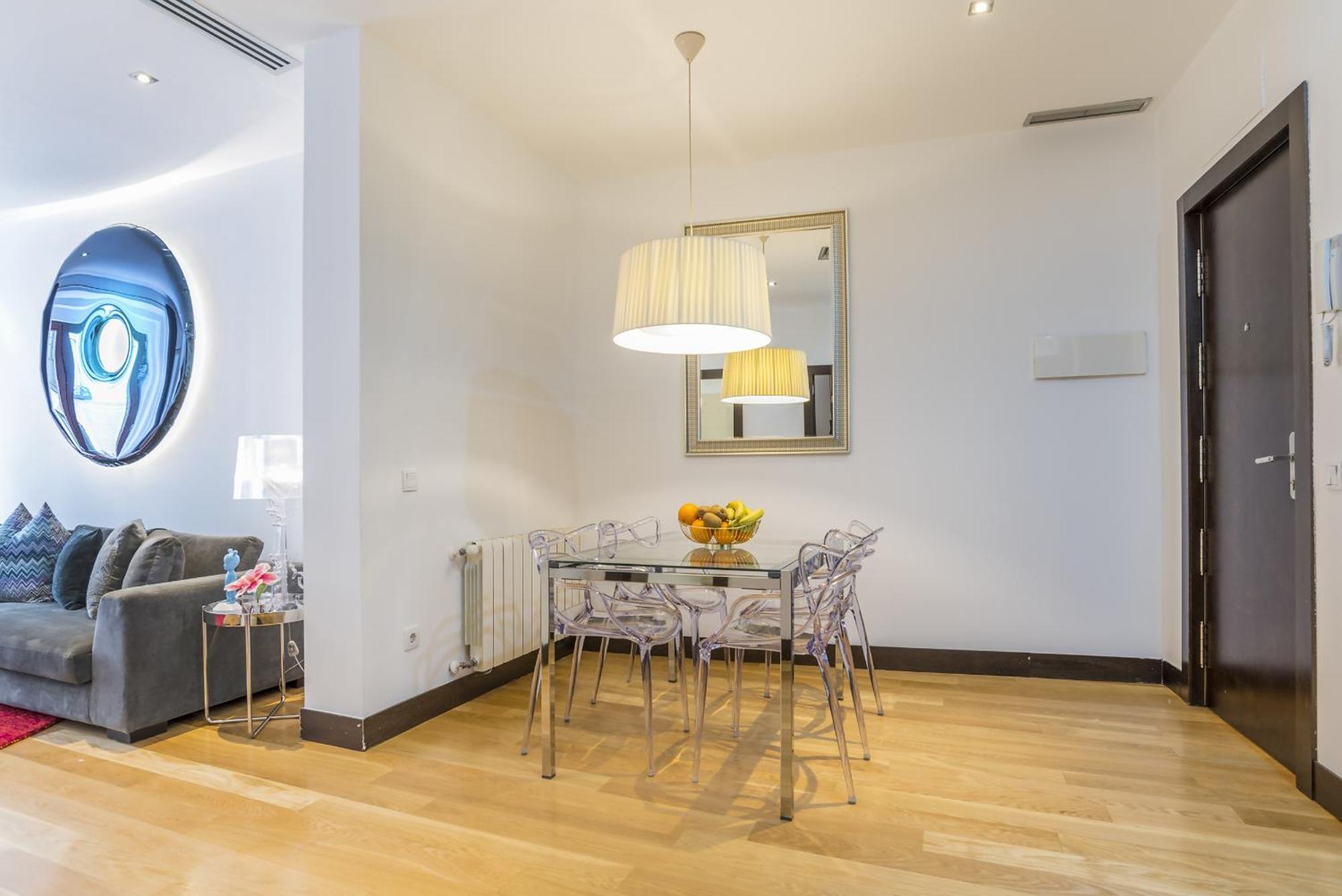 Malasana By Skykey Apartment Madrid Bagian luar foto